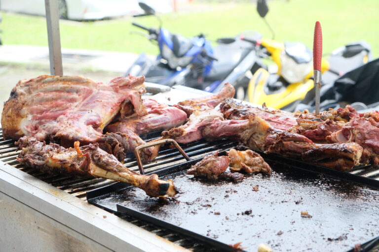 TBB,smoked, kambinggolek,grill,charcoal,catering,chicken